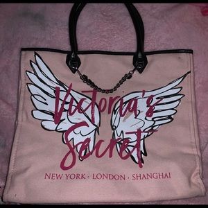 Victoria’s Secret overnight bag
